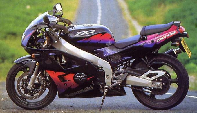 川崎zxr400r摩托车