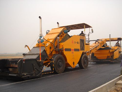 途:   在线询盘   打印本页 详细介绍 我公司专业进行道路施工工程