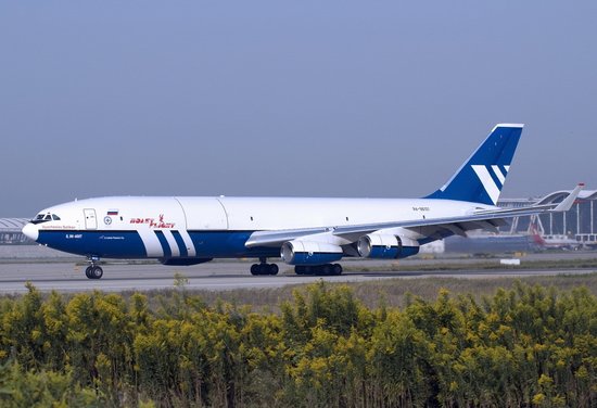 资料图:伊尔96大型宽体飞机